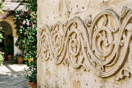 An image of the word arabesque as defined by a sinuous, spiraling, undulating, or serpentine line or linear motif.