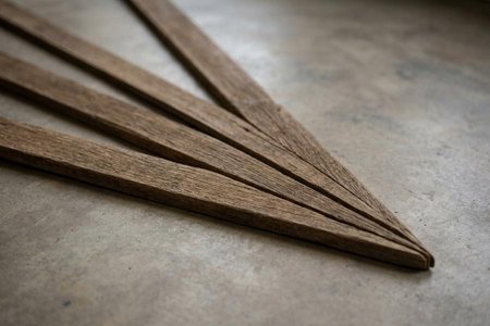 An image of the word converge as defined by to tend to meet in a point or line; incline toward each other, as lines that are not parallel.