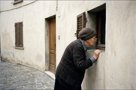 An image of the word nosey as defined by a variant of nosy.